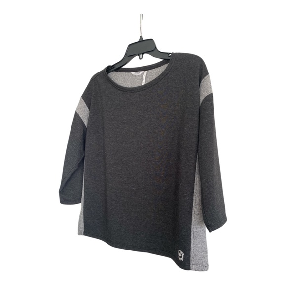 Josie Natori Soft Knit 3/4 Sleeve Top Size Medium - Picture 3 of 6